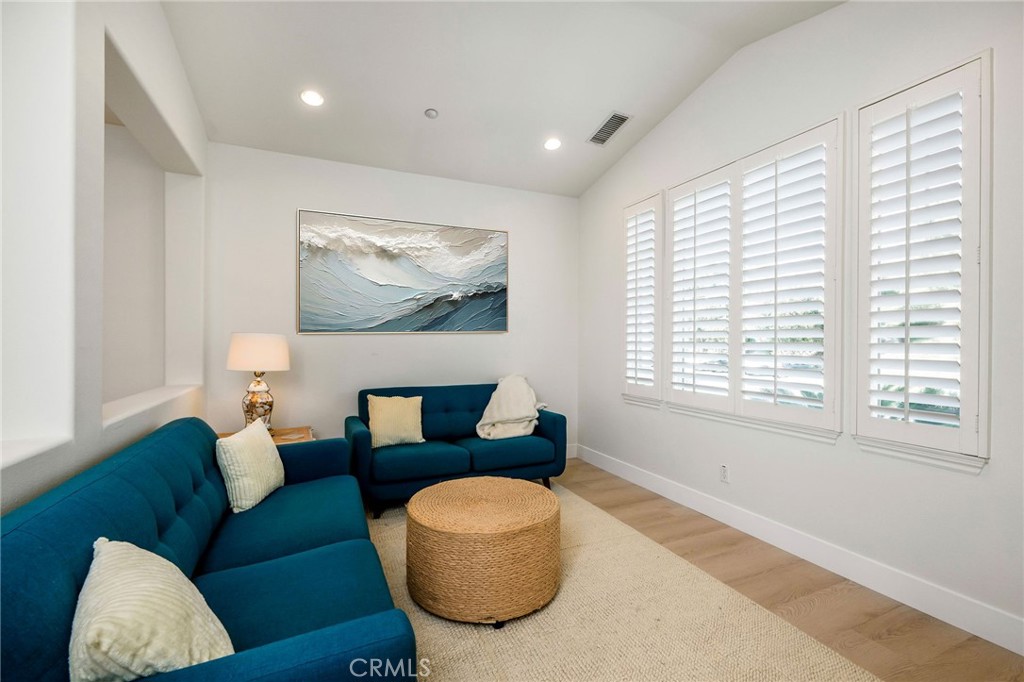 1204 Vista Jardin, San Clemente CA 92673 - photo 4