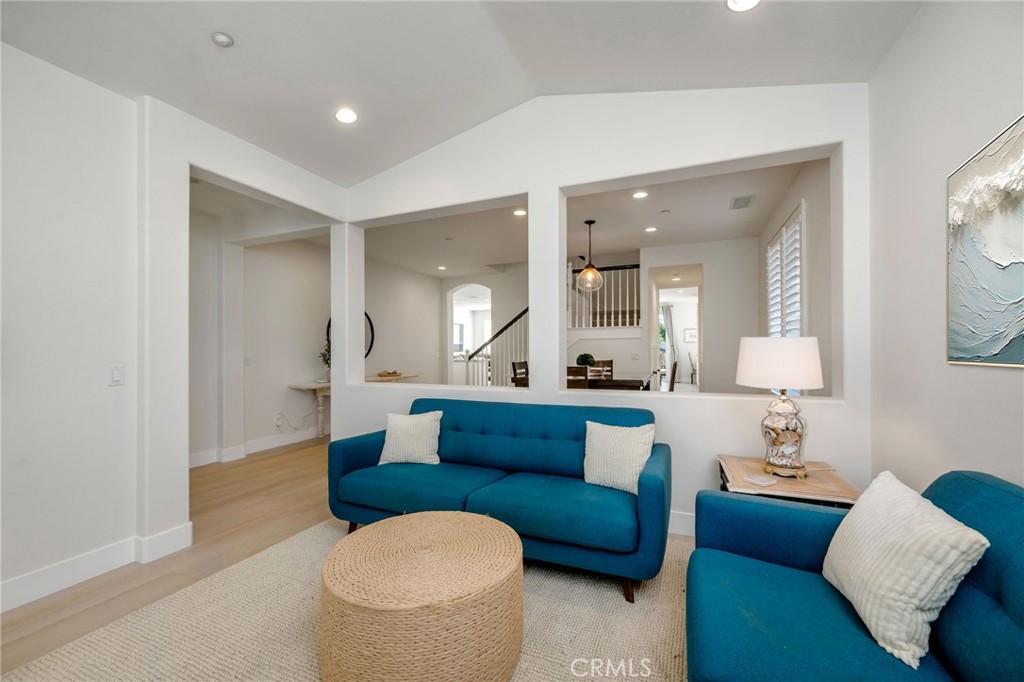 1204 Vista Jardin, San Clemente CA 92673 - photo 5