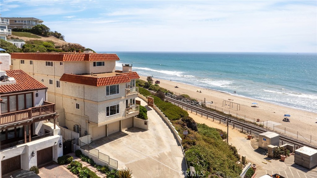 121 Boca De La Playa 1, San Clemente CA 92672 - photo 1