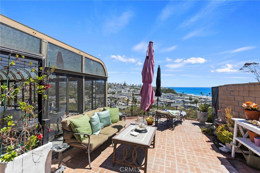 123 Monte Vista 12, San Clemente CA 92672 - photo 10