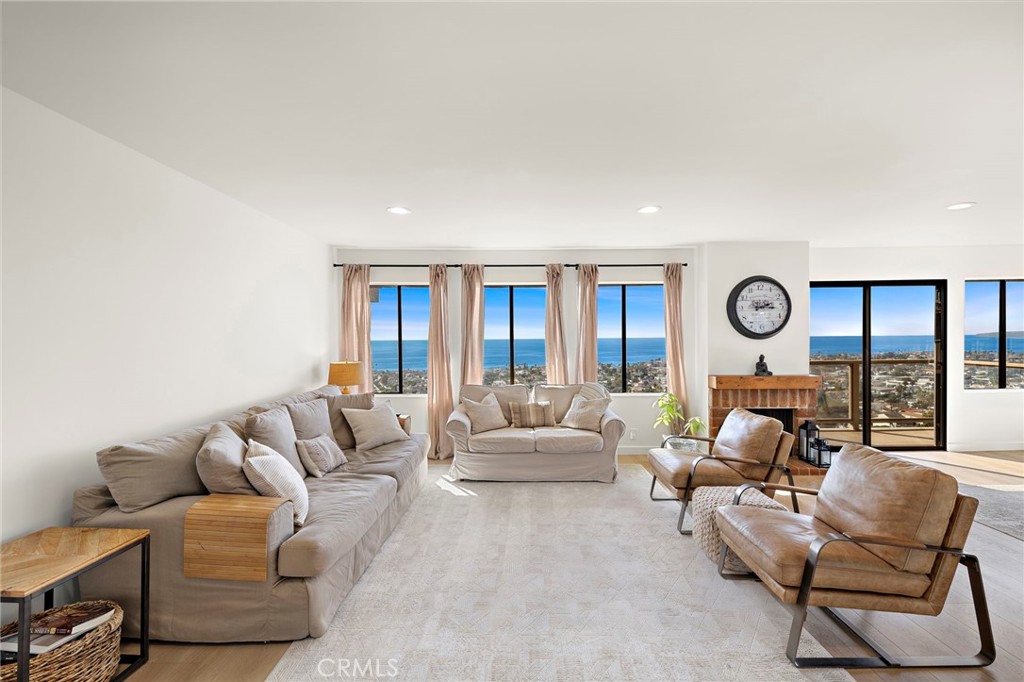 126 Calle Patricia, San Clemente CA 92672 - photo 2