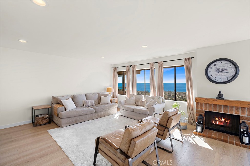 126 Calle Patricia, San Clemente CA 92672 - photo 4