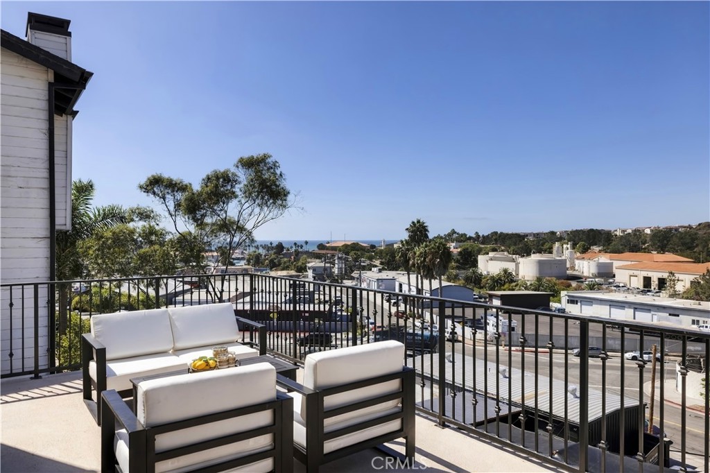126 Calle Redondel, San Clemente CA 92672 - photo 29