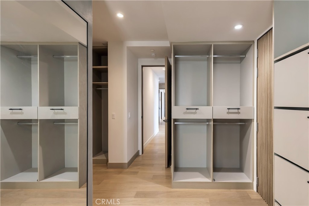 Open hanging storage with a second entry from the hall. - 126 Calle Redondel, San Clemente CA 92672 - photo 49