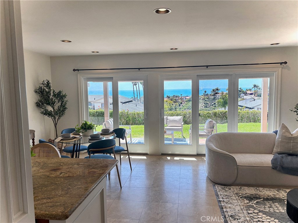 127 Avenida Adobe, San Clemente CA 92672 - photo 3