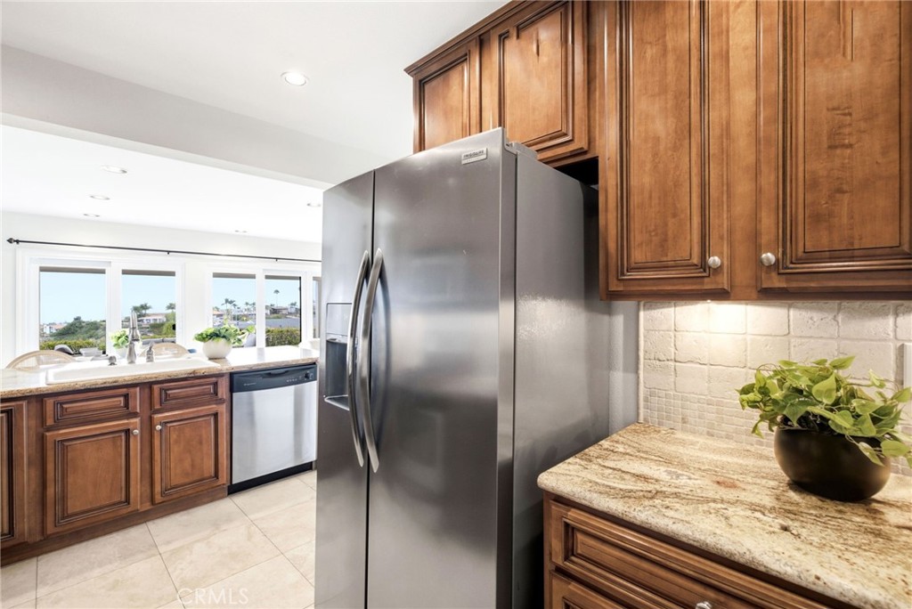 127 Avenida Adobe, San Clemente CA 92672 - photo 16