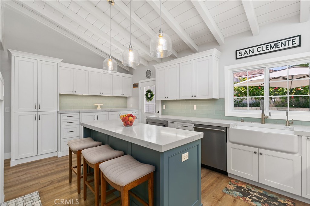 127 West Avenida De Los Lobos Marinos, San Clemente CA 92672 - photo 17