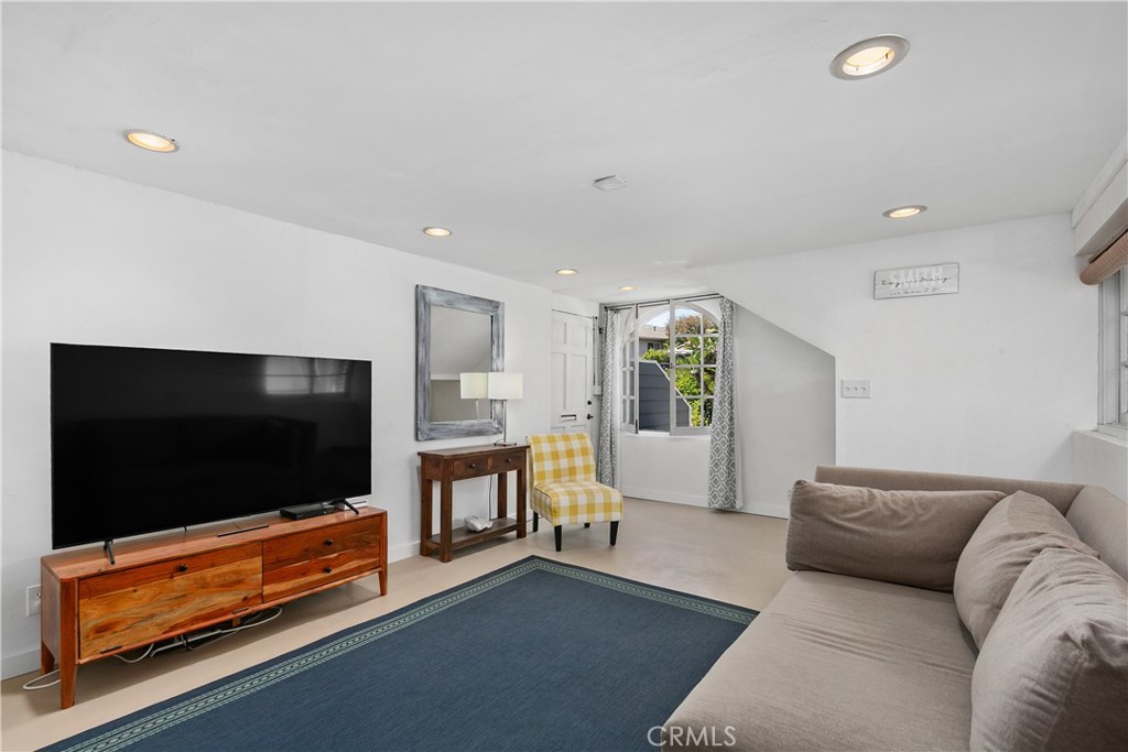127 West Avenida De Los Lobos Marinos, San Clemente CA 92672 - photo 26