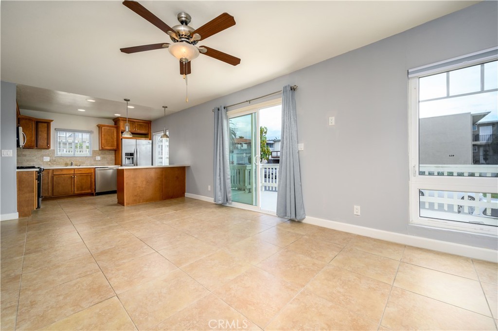128 West Canada, San Clemente CA 92672 - photo 2