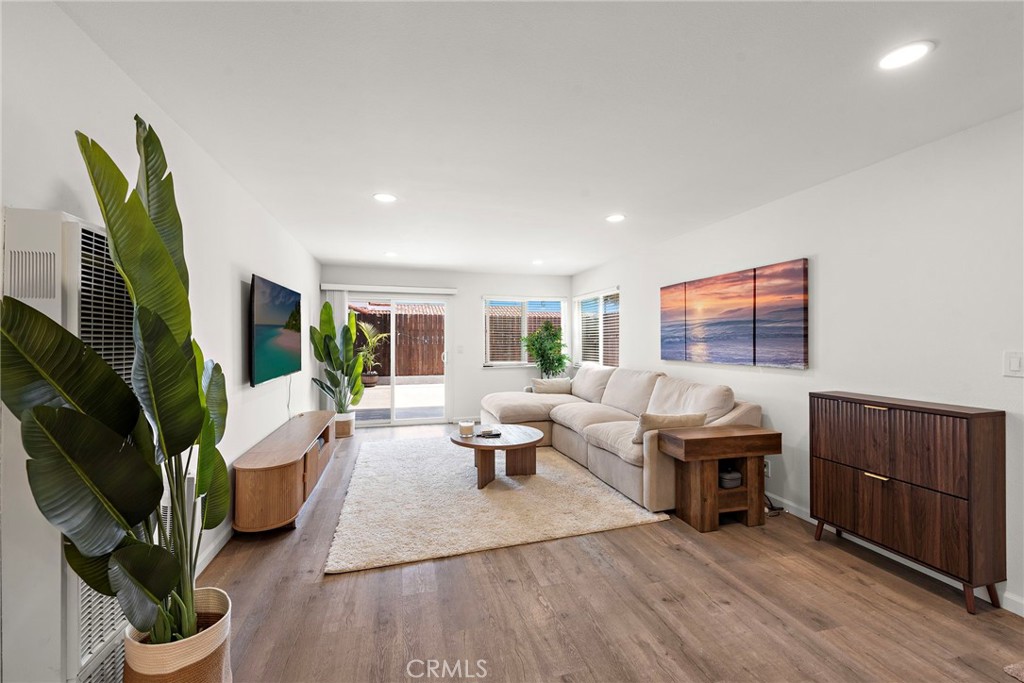 Unit 1 - 3bd/1.5ba - 129 Avenida Serra, San Clemente CA 92672 - photo 11