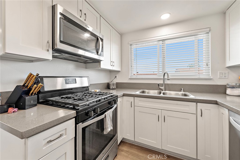 Unit 2 - 2bd/1ba - 129 Avenida Serra, San Clemente CA 92672 - photo 22