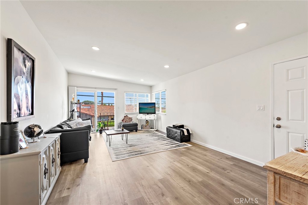 Unit 2 - 2bd/1ba - 129 Avenida Serra, San Clemente CA 92672 - photo 24