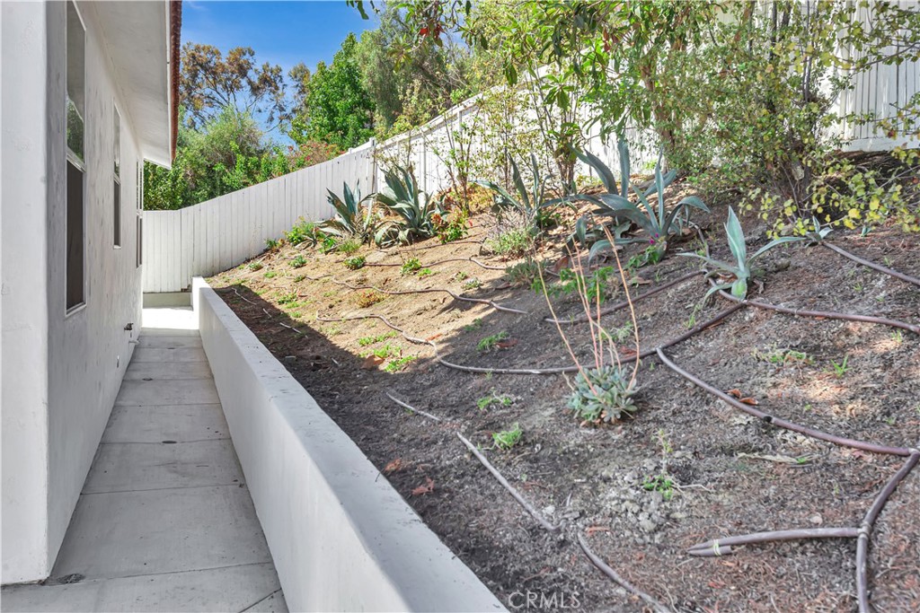 1307 B Domador, San Clemente CA 92673 - photo 12