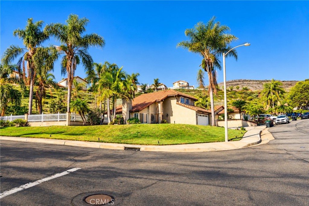1317 Altura, San Clemente CA 92673 - photo 11