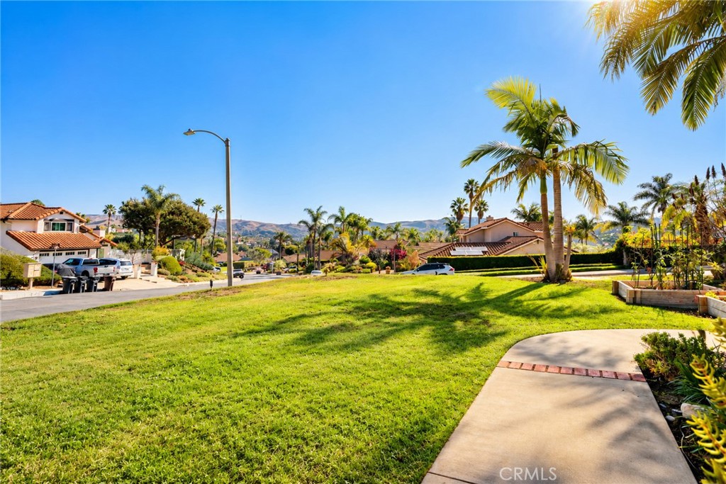 1317 Altura, San Clemente CA 92673 - photo 14