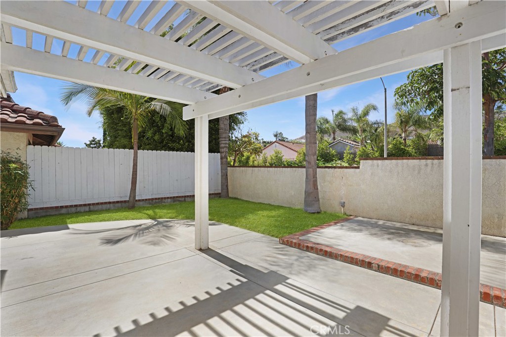 1348 Felipe 22, San Clemente CA 92673 - photo 12