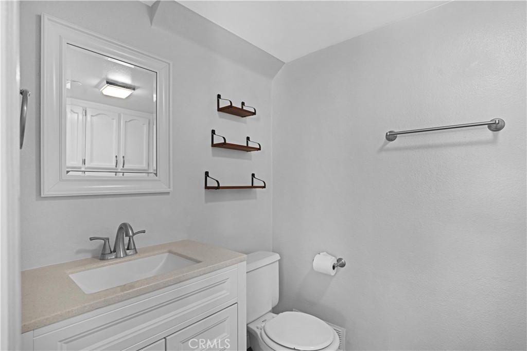 1348 Felipe 22, San Clemente CA 92673 - photo 16