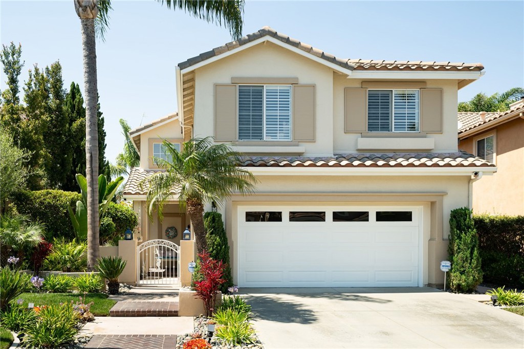 Welcome to 14 Chapital! A Resort Home By The Sea! - 14 Chapital, San Clemente CA 92672 - photo 1