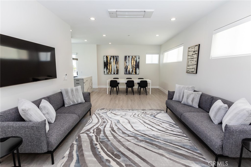 Light-filled open living space - 140 W Canada #B, San Clemente CA 92672 - photo 6