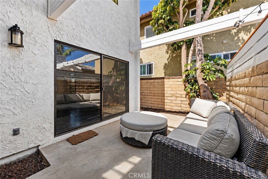 Private Patio - 1404 Buena Vista 1, San Clemente CA 92672 - photo 21