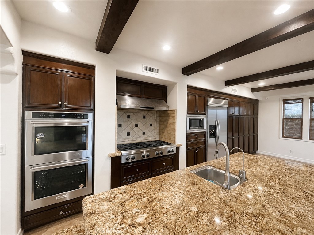 kitchen - 15 Corte Cabrito, San Clemente CA 92673 - photo 11