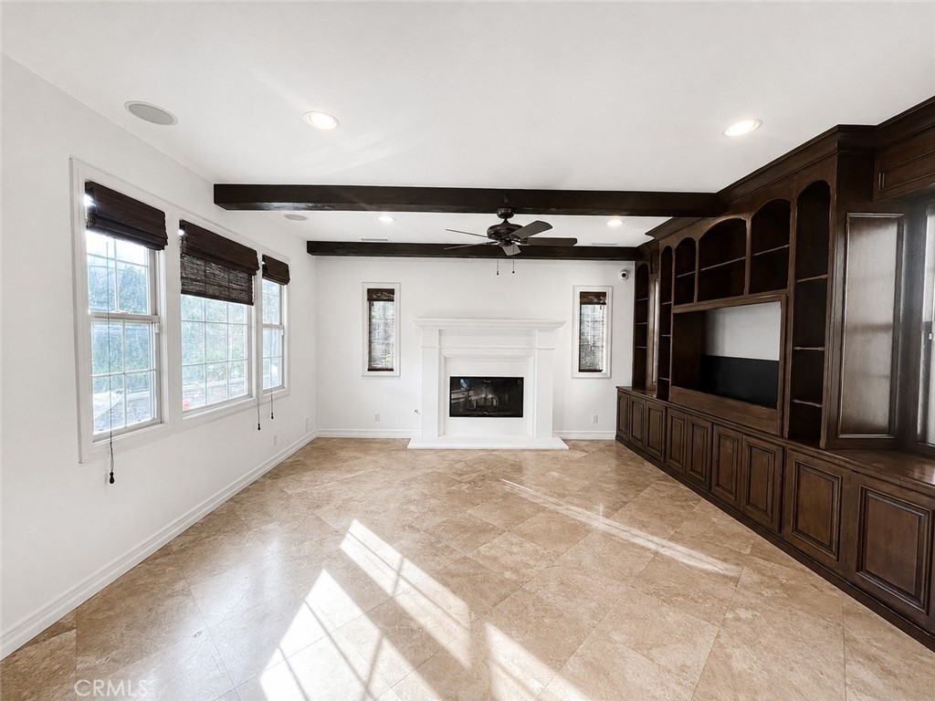 living room - 15 Corte Cabrito, San Clemente CA 92673 - photo 13