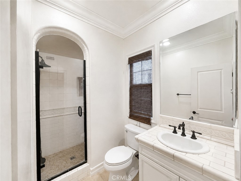 downstair bedroom restroom - 15 Corte Cabrito, San Clemente CA 92673 - photo 22