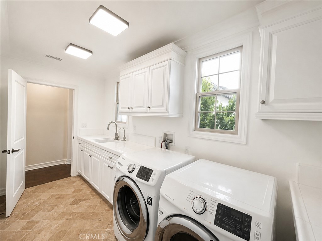 the laundry room - 15 Corte Cabrito, San Clemente CA 92673 - photo 42