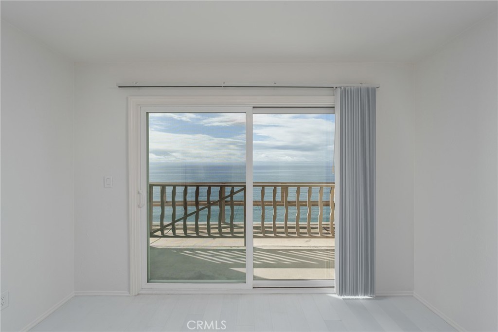 1507 Buena Vista, San Clemente CA 92672 - photo 16