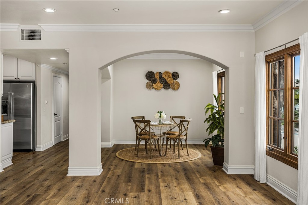 Separate dining area - 1520 N El Camino Real 10, San Clemente CA 92672 - photo 10