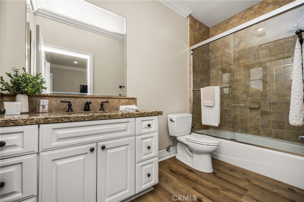 Secondary full bath - 1520 N El Camino Real 10, San Clemente CA 92672 - photo 27