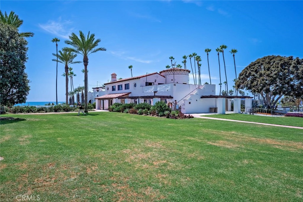 Ole Hanson beach club is located just steps away. - 1520 N El Camino Real 26, San Clemente CA 92672 - photo 45