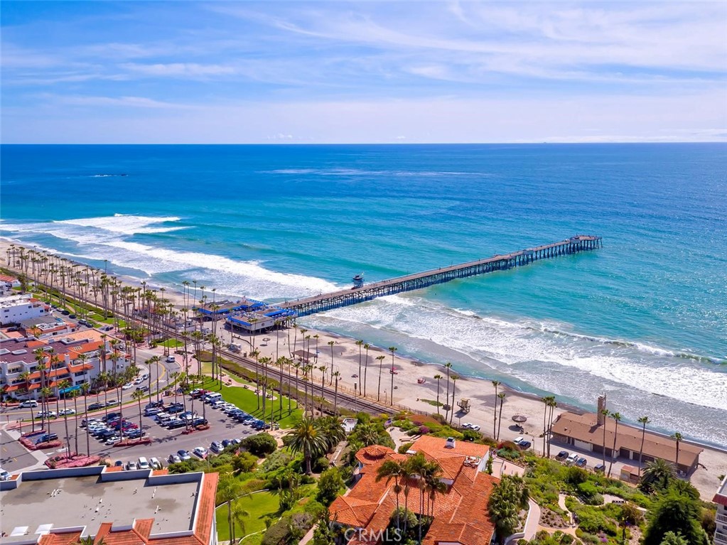 Walk to the iconic San Clemente Pier along the 2.3 Mile Beach Trail - 1520 N El Camino Real 26, San Clemente CA 92672 - photo 48