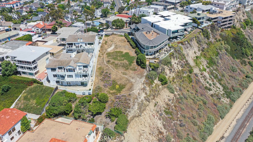 1527 Buena Vista, San Clemente CA 92672 - photo 11