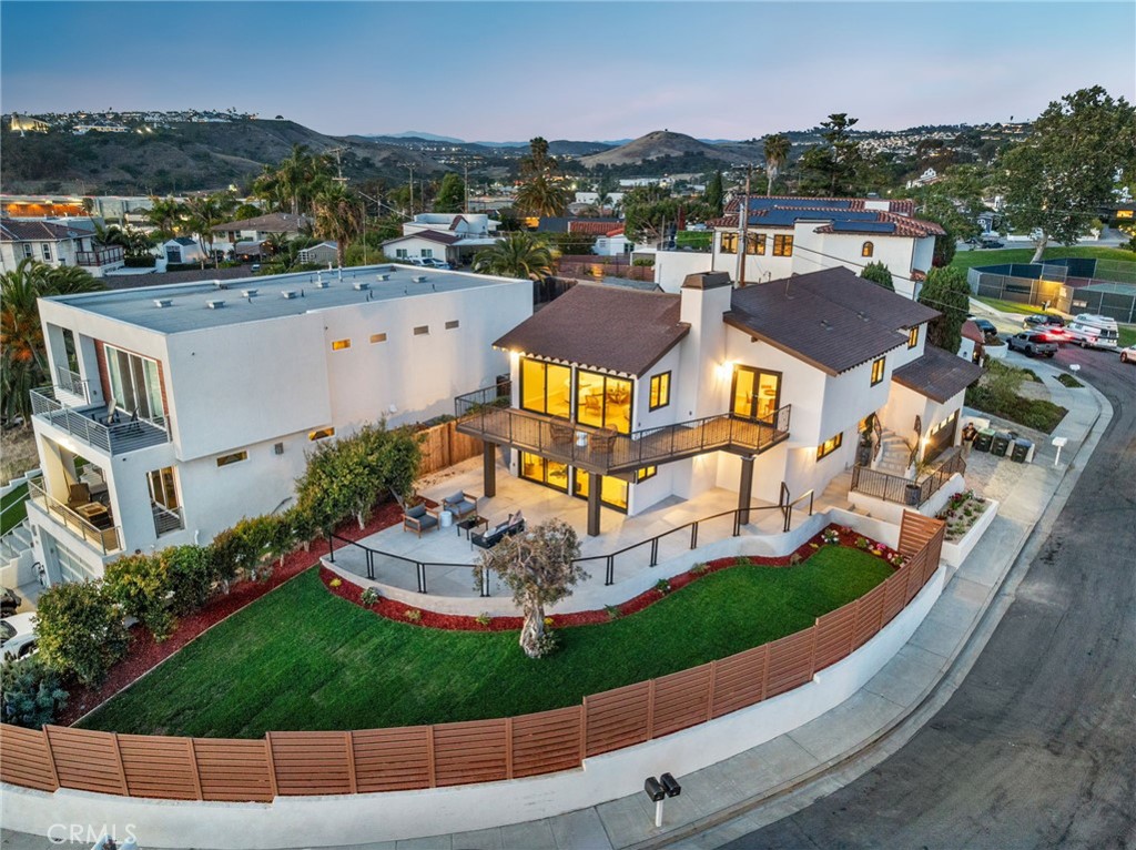 153 Calle Redondel, San Clemente CA 92672 - photo 31