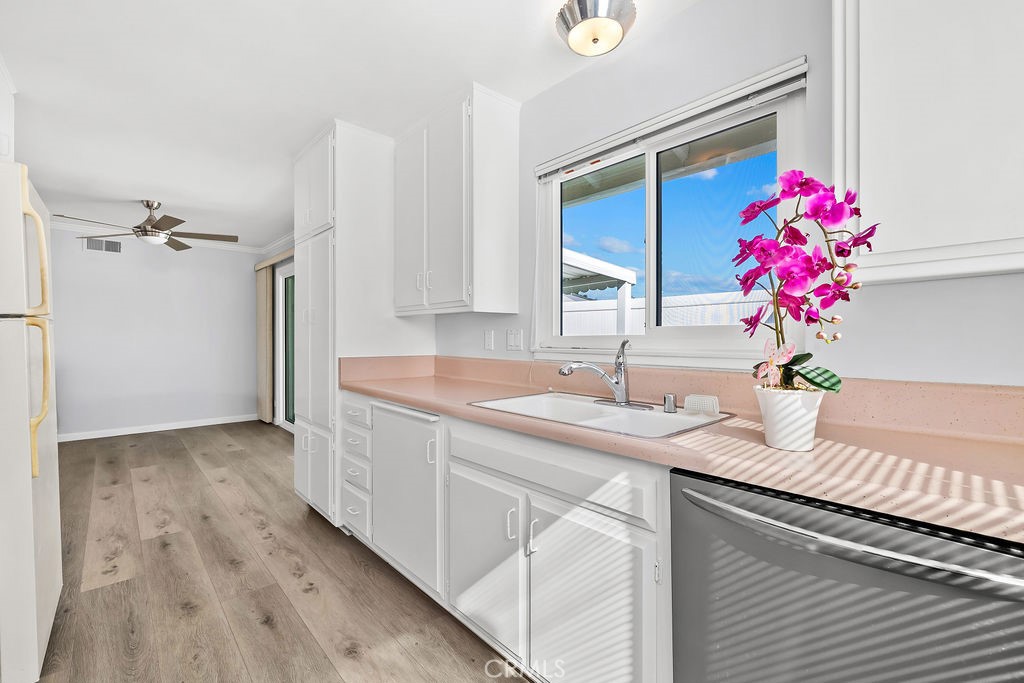 153 Monte Vista, San Clemente CA 92672 - photo 23