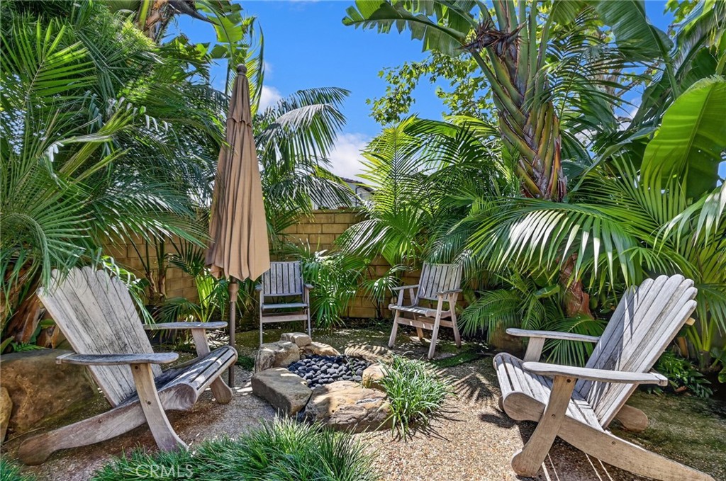 Cozy firepit area - 154 Via Galicia, San Clemente CA 92672 - photo 7