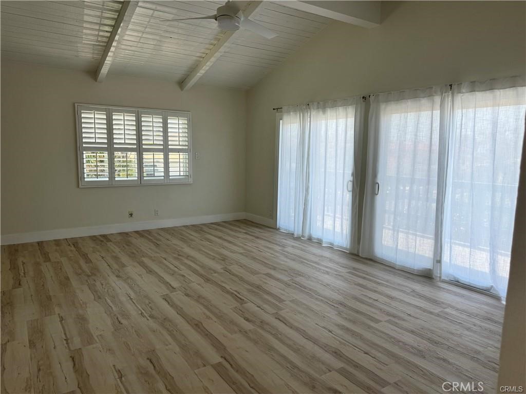 Vaulted ceilings. - 156 #1A W Mariposa, San Clemente CA 92672 - photo 1