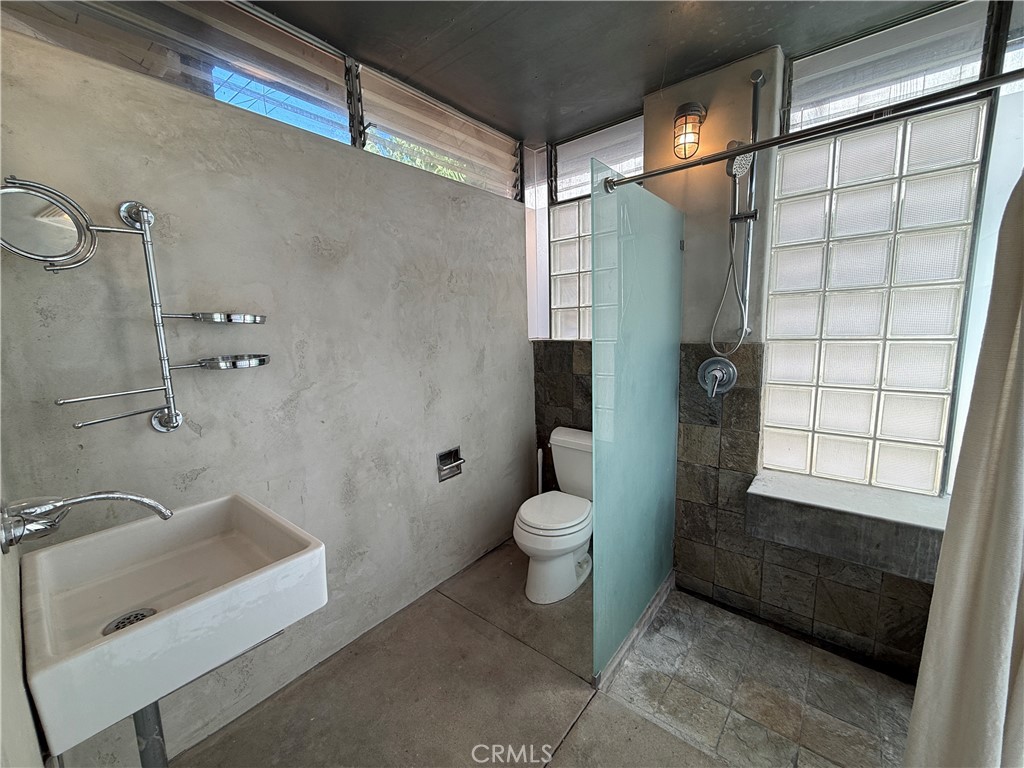 Casita Bathroom - 159 W Avenida Alessandro, San Clemente CA 92672 - photo 30