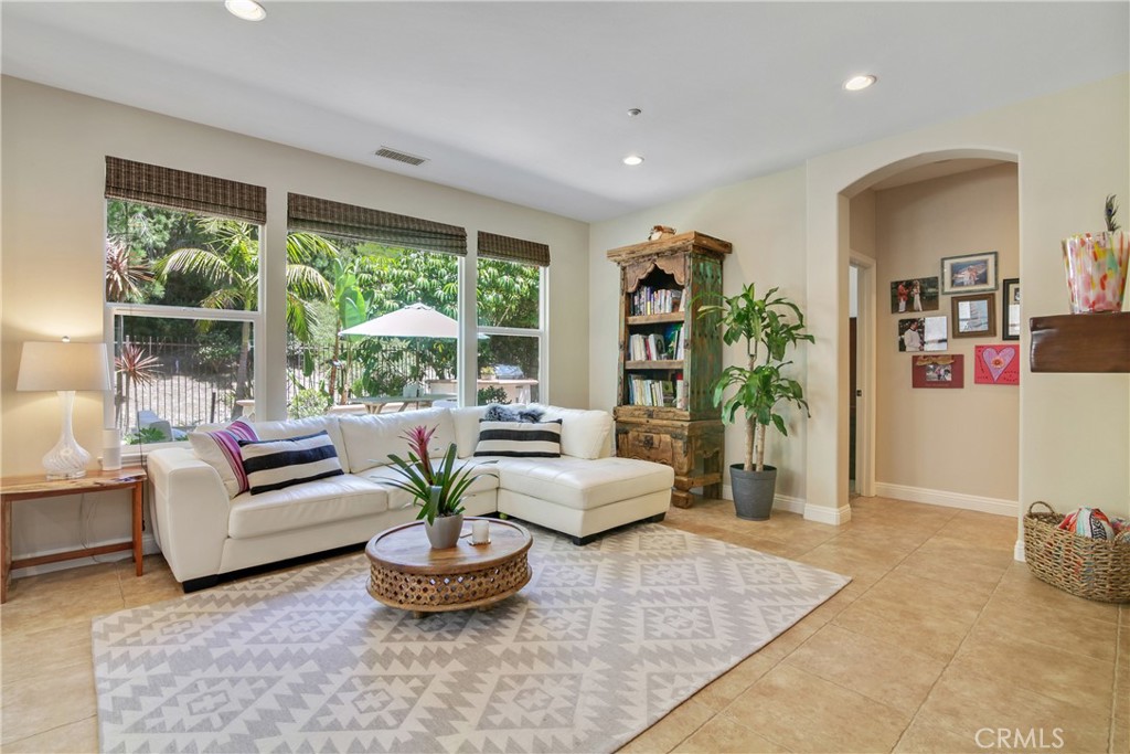 1609 Vista Luna, San Clemente CA 92673 - photo 3
