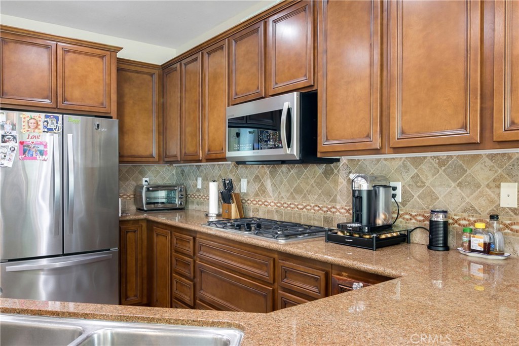 1609 Vista Luna, San Clemente CA 92673 - photo 6