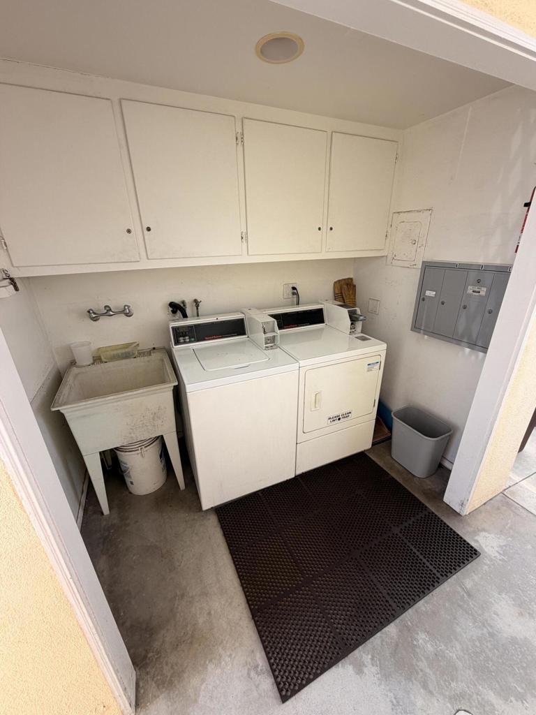 Washer and Dryer - 163 W Mariposa A, San Clemente CA 92672 - photo 9