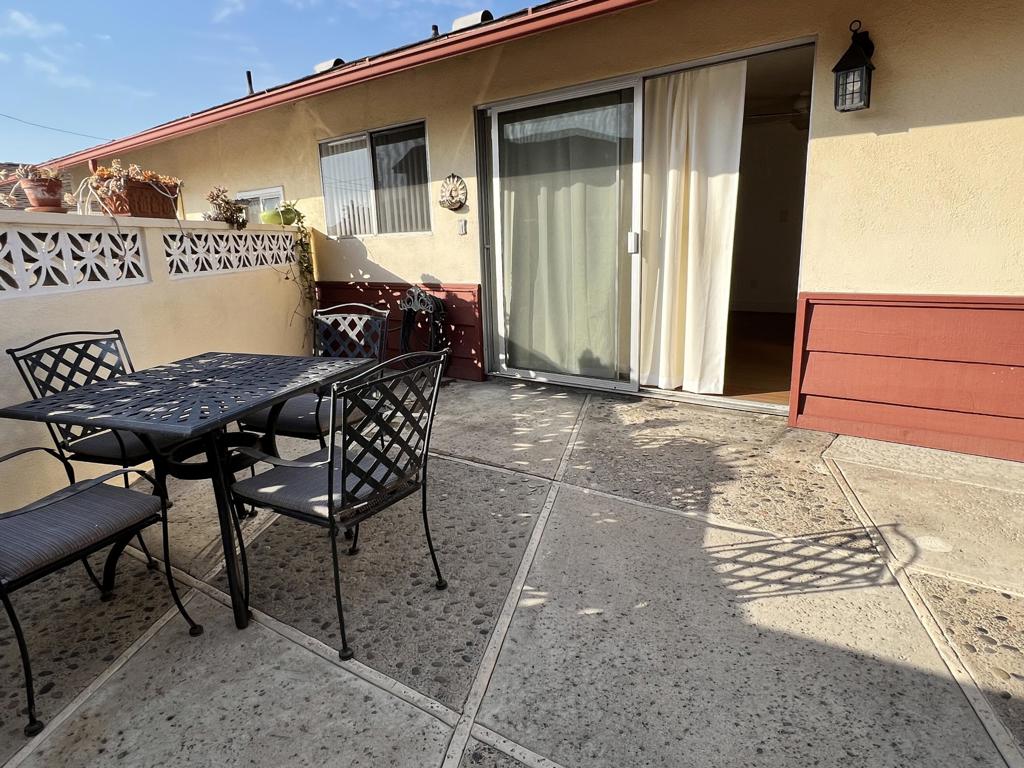 Private Patio - 163 W Mariposa C, San Clemente CA 92672 - photo 4