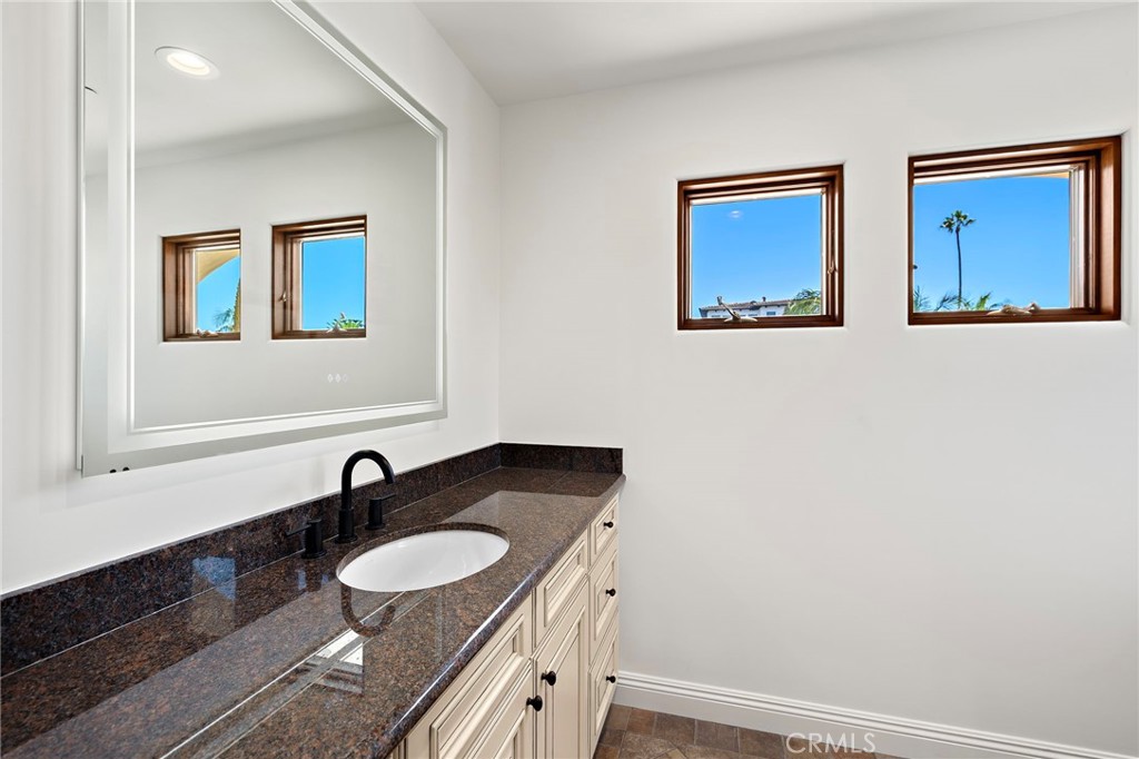 1699 Calle De Los Alamos, San Clemente CA 92672 - photo 10