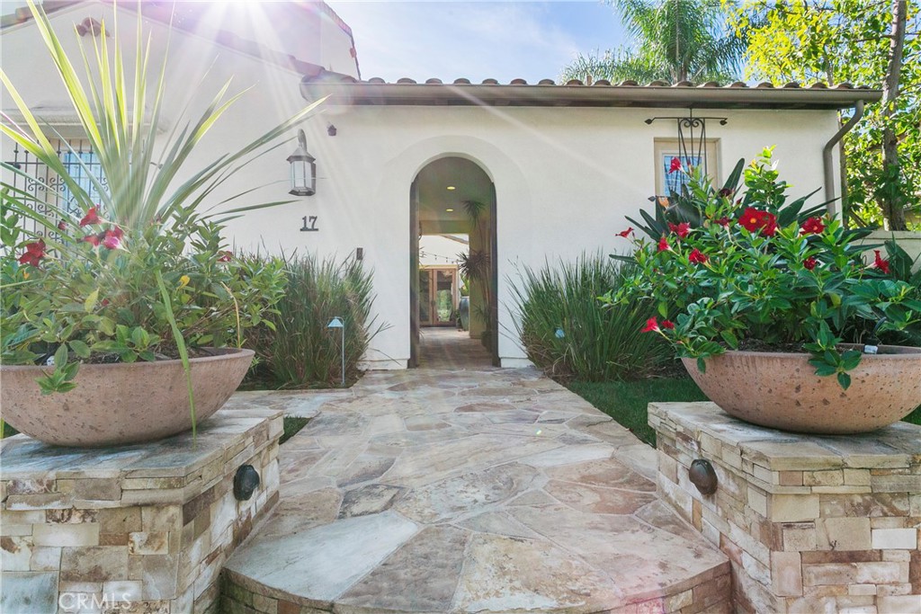 17 Calle Viviana, San Clemente CA 92673 - photo 2