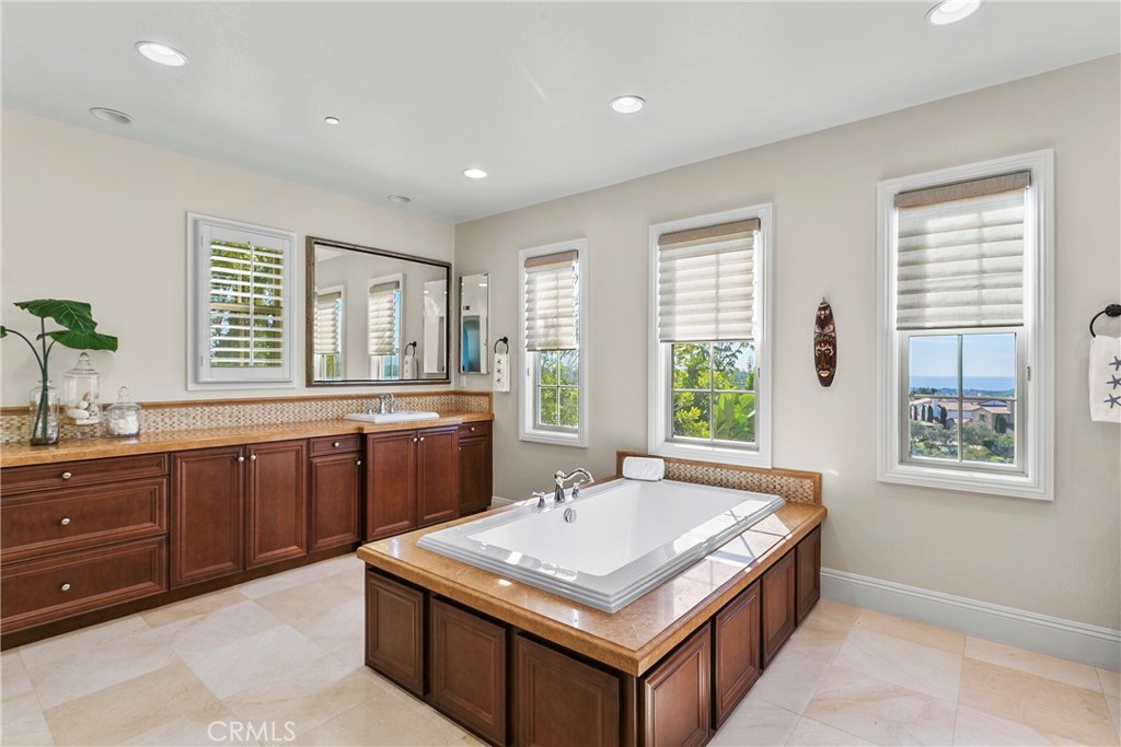 17 Calle Viviana, San Clemente CA 92673 - photo 38