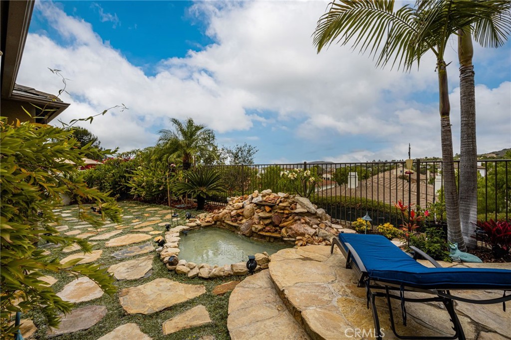 Pond & Waterfall - 17 Corte Rivera, San Clemente CA 92673 - photo 5
