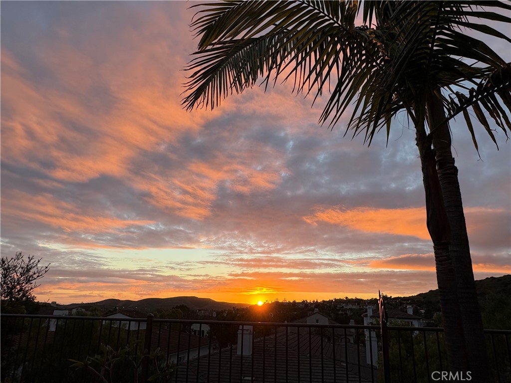 Stunning Sunsets - 17 Corte Rivera, San Clemente CA 92673 - photo 6