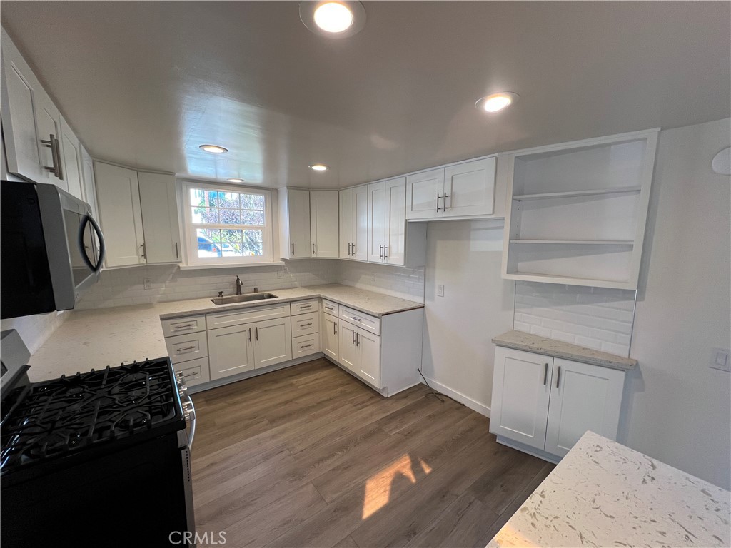 17 W Avenida San Gabriel, San Clemente CA 92672 - photo 4