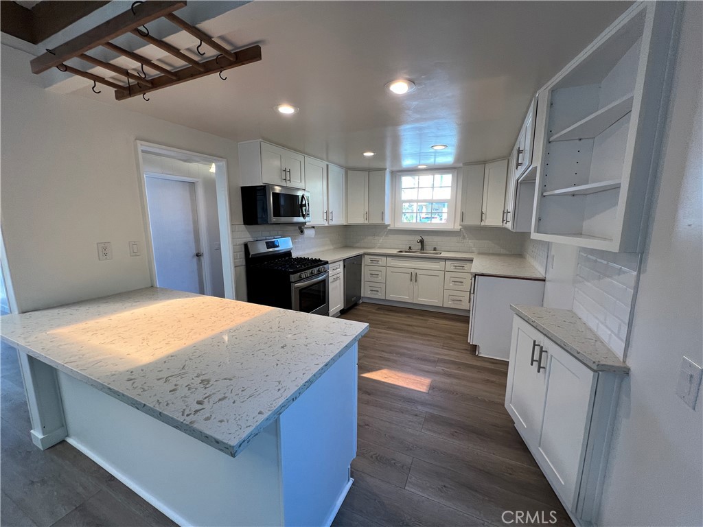 17 W Avenida San Gabriel, San Clemente CA 92672 - photo 10